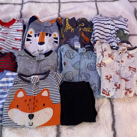 HUGE BUNDLE- 3-6 MONTH BABY BOY CLOTHES - Picture 3 of 3